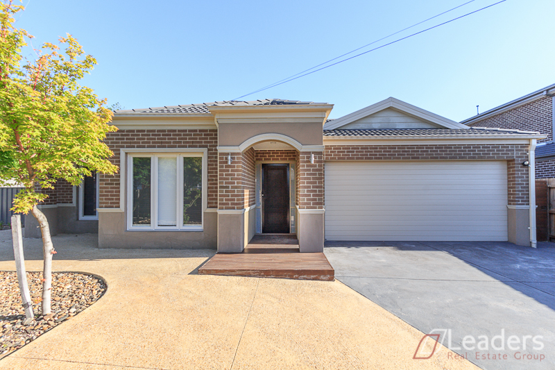26 PRINCETOWN ROAD, MOUNT WAVERLEY, 3149